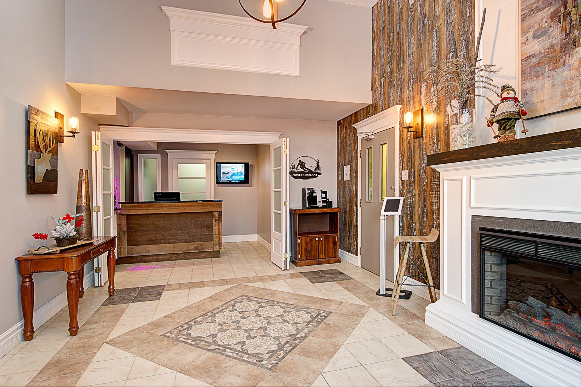 Hotel Vacances Tremblant Mont-Tremblant Kültér fotó